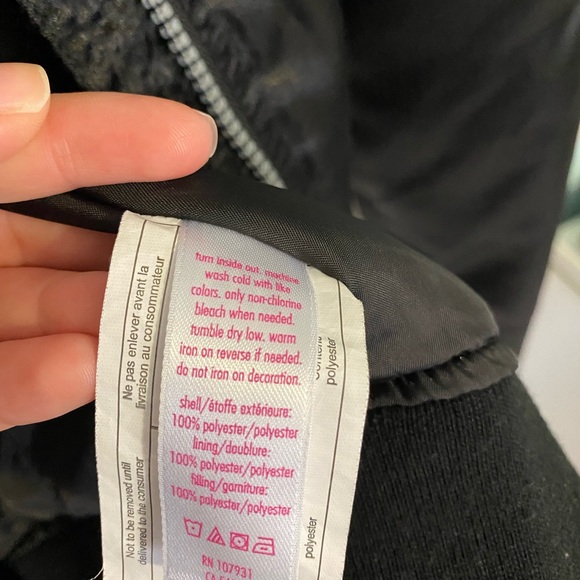 NEW Girls Justice Peace and Love Black Bomber Jacket Size XL 16/18 - Picture 11 of 11